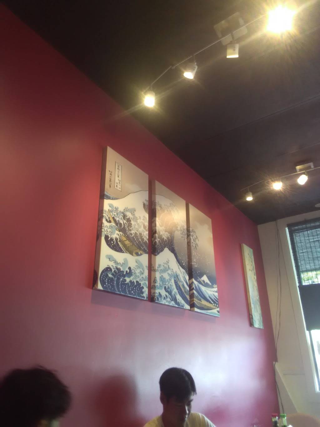 Tsunami Japanese Fusion Restaurant | restaurant | 135 Chauncey Avenue, West Lafayette, IN 47906, USA | 7657430606 OR +1 765-743-0606