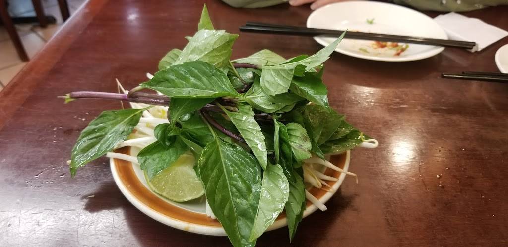 Pho Bac | restaurant | 82-78 Broadway, Elmhurst, NY 11373, USA | 7186390000 OR +1 718-639-0000