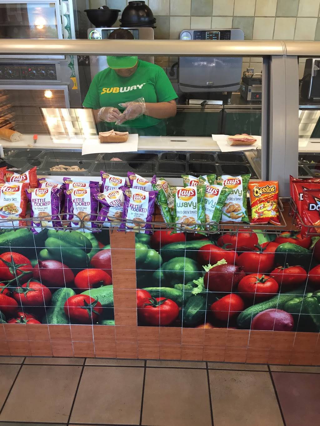 Subway | restaurant | 6889 S Eastern Ave, Las Vegas, NV 89119, USA | 7026169642 OR +1 702-616-9642