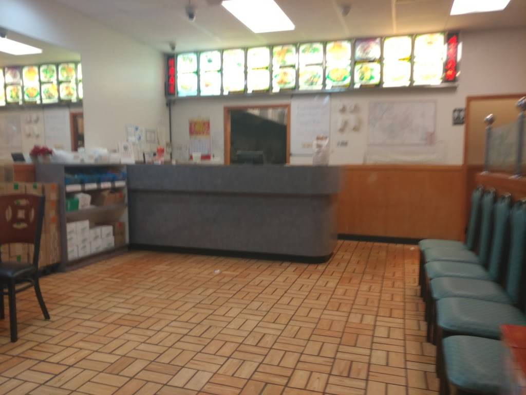 China King | restaurant | 651 Carlyle Ave, Belleville, IL 62221, USA | 6182778887 OR +1 618-277-8887