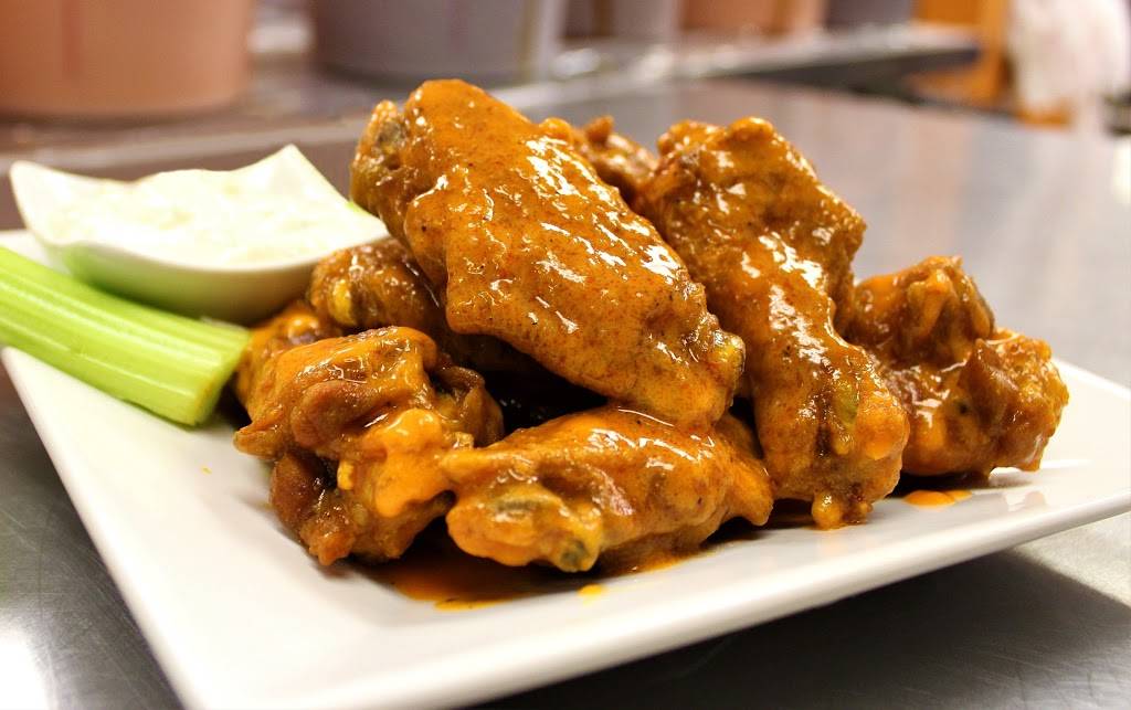 Wing It On! | meal takeaway | 4514 Main St, Bridgeport, CT 06606, USA | 2033714567 OR +1 203-371-4567