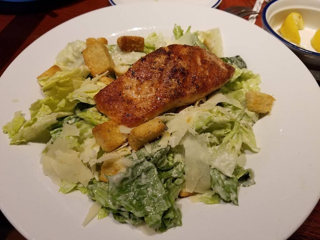 Red Lobster | restaurant | 2201 Palm Beach Lakes Blvd, West Palm Beach, FL 33409, USA | 5616866237 OR +1 561-686-6237