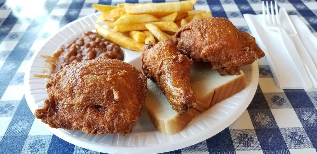 Guss World Famous Fried Chicken | restaurant | 5486 Peachtree Rd, Chamblee, GA 30341, USA | 7705570839 OR +1 770-557-0839