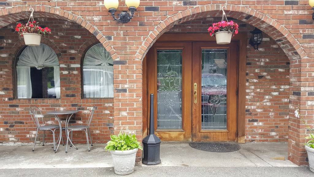 Brickhouse Pizza & Restaurant | restaurant | 33 Danbury Rd, New Milford, CT 06776, USA | 8603549192 OR +1 860-354-9192