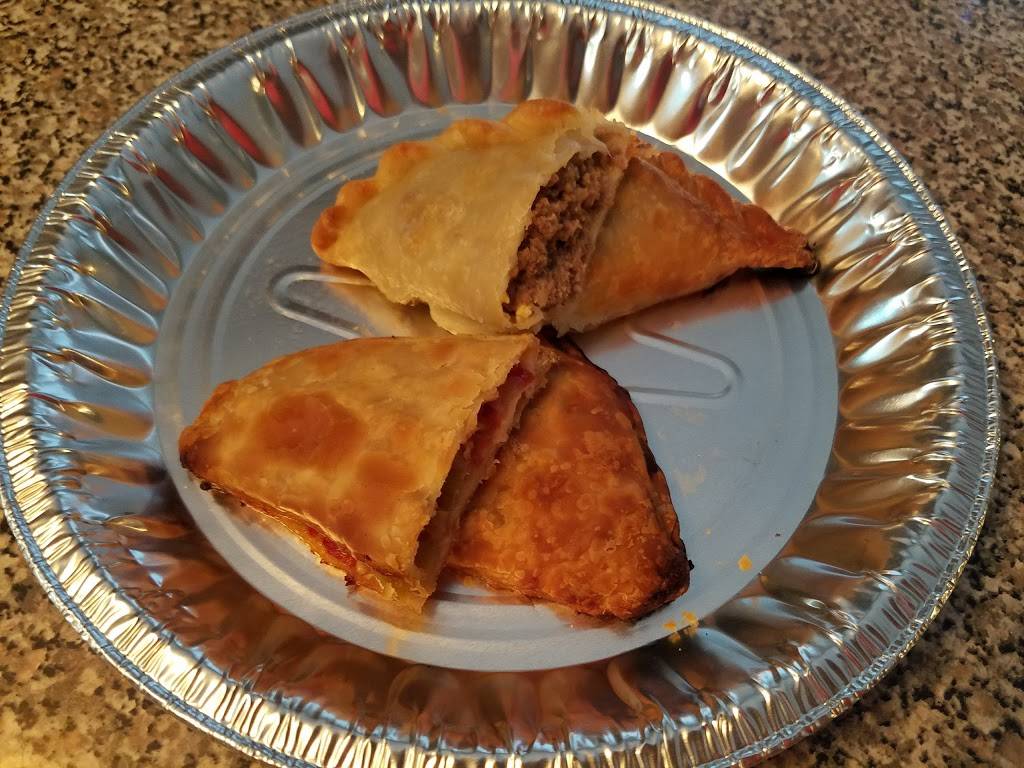 Cecilia’s Kitchen | restaurant | 961 Merrimon Ave, Asheville, NC 28804, USA | 8884347810 OR +1 888-434-7810