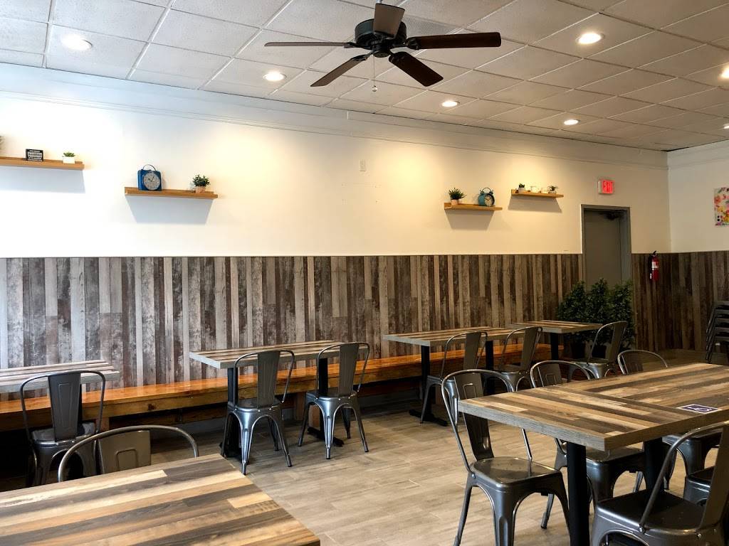 Wood Cafe Thai Cuisine | restaurant | 3250 Yorba Linda Blvd, Fullerton, CA 92831, USA | 6572481385 OR +1 657-248-1385