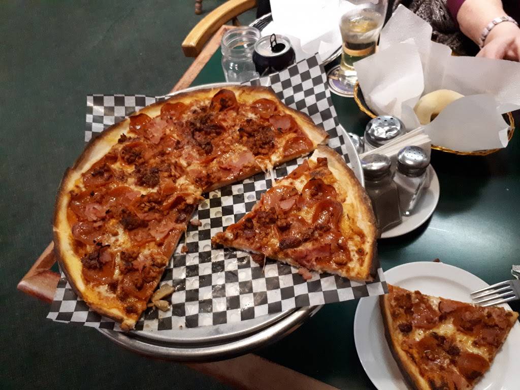 Rex Hotel Pizza | restaurant | 346 King St, Welland, ON L3B 3K3, Canada | 9057344752 OR +1 905-734-4752