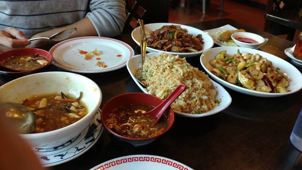 Chopstix | restaurant | 2033, 6860 Mission St, Daly City, CA 94014, USA | 6509928889 OR +1 650-992-8889