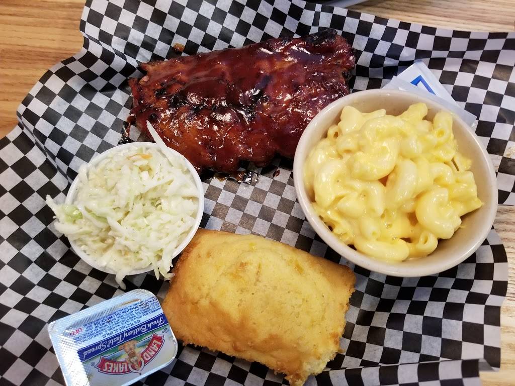 Southern Pig & Cattle | restaurant | 6105 SW State Rd 200, Ocala, FL 34476, USA | 3522912224 OR +1 352-291-2224