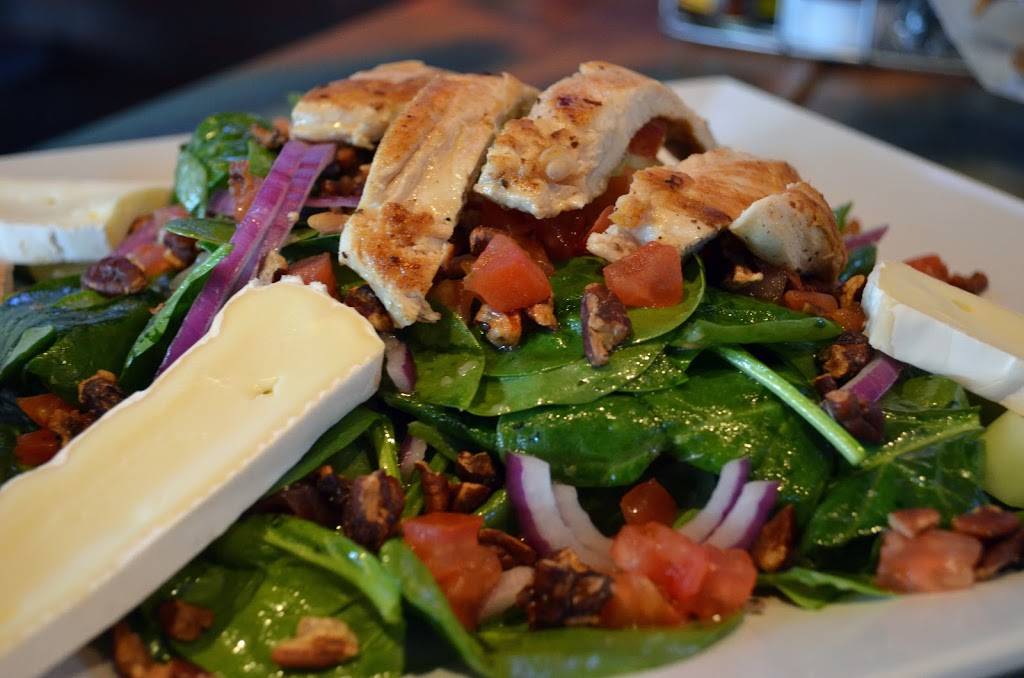 Graffiti Junktion Longwood | restaurant | 145 Wekiva Springs Rd #161, Longwood, FL 32779, USA | 4073354717 OR +1 407-335-4717