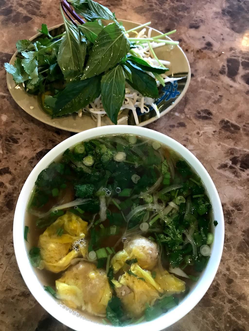 Hiền Vương | restaurant | 2525 Westminster Ave # H, Santa Ana, CA 92706, USA | 7145542696 OR +1 714-554-2696