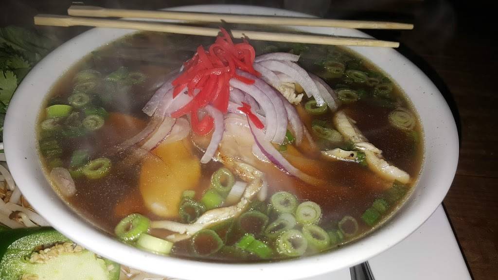 Web House Café & Bar | restaurant | 320 Blanco Rd, San Antonio, TX 78212, USA | 2105310100 OR +1 210-531-0100