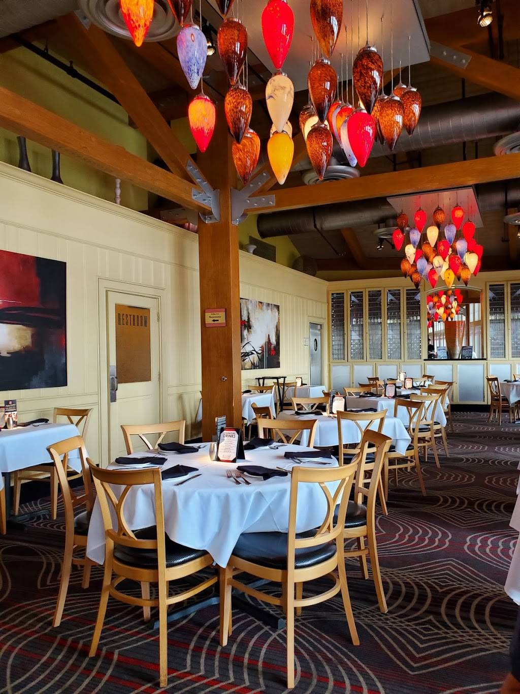 Willie Gs Seafood & Steaks | restaurant | 2100 Harborside Dr, Galveston, TX 77550, USA | 4097623030 OR +1 409-762-3030