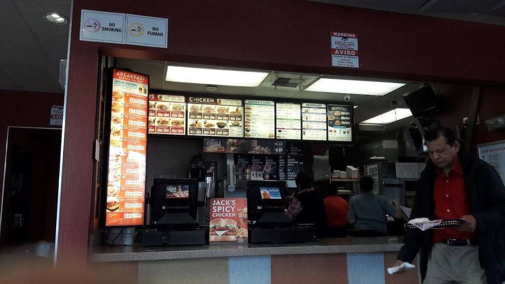 Jack in the Box | restaurant | 13721 Goldenwest St, Westminster, CA 92683, USA | 7148999112 OR +1 714-899-9112