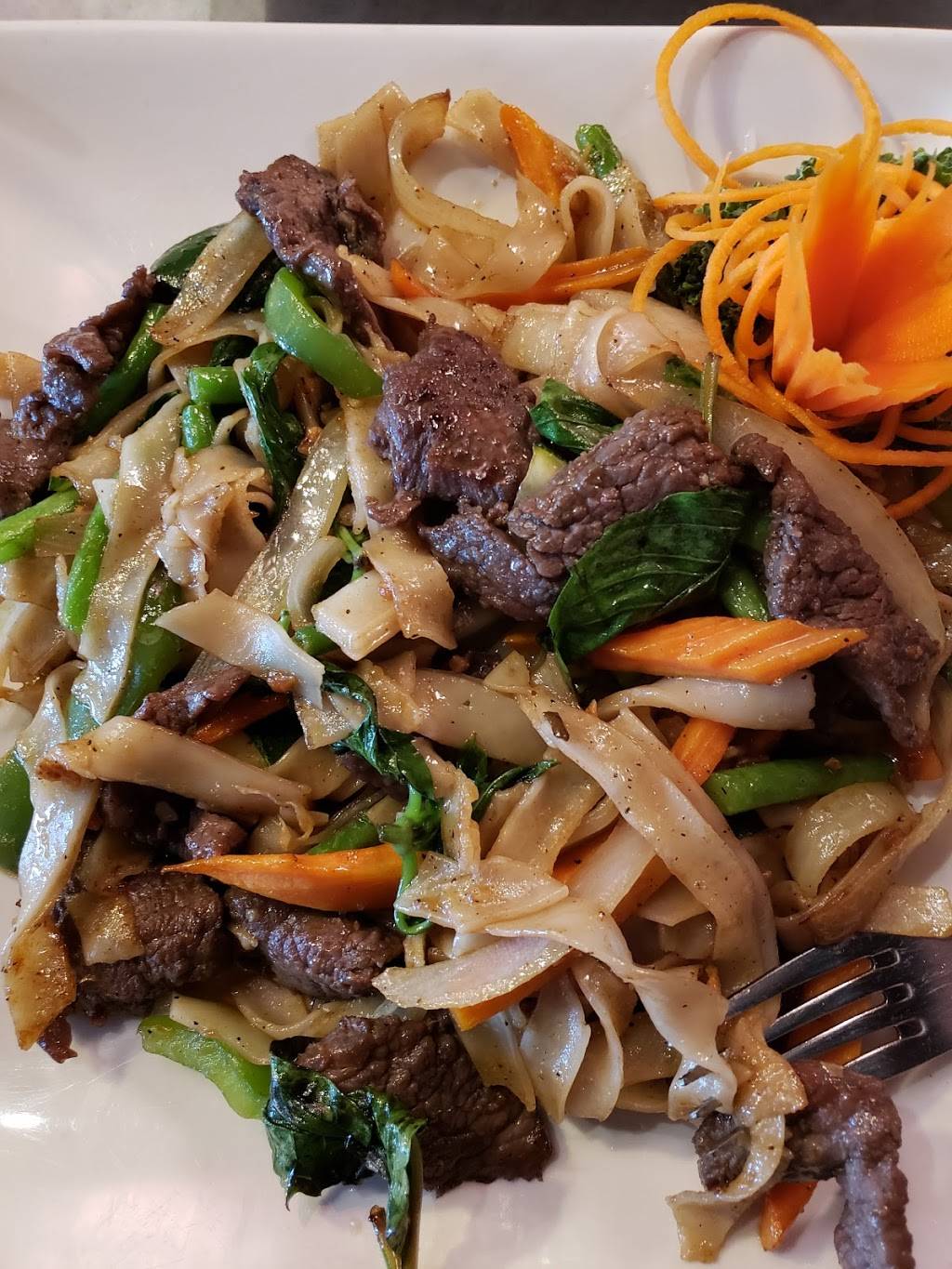 Big Thai Restaurant | restaurant | 201 TX-332 B300, Lake Jackson, TX 77566, USA | 9795299278 OR +1 979-529-9278