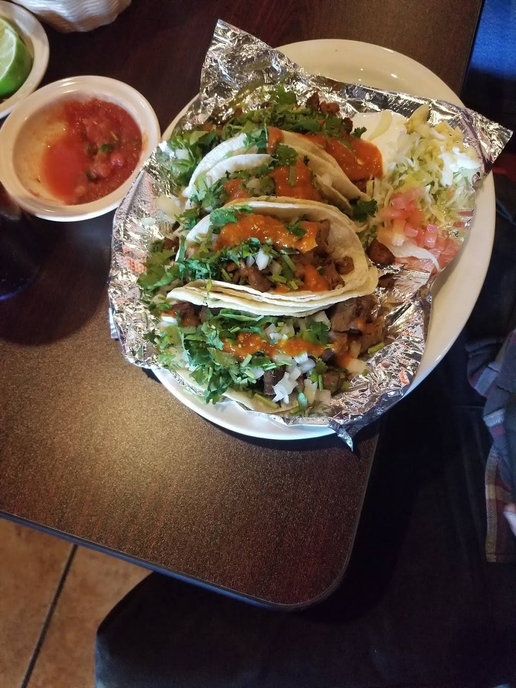 Bohemio Mexican Restaurant | restaurant | 542 Southwest Blvd, Kansas City, KS 66103, USA | 9134323996 OR +1 913-432-3996