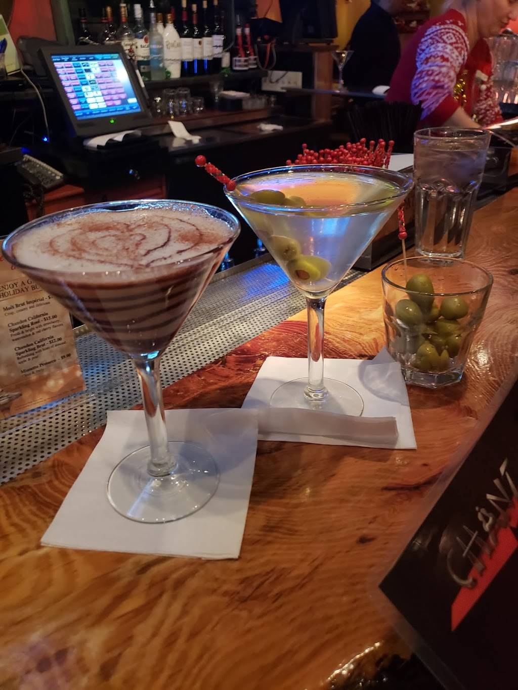 Chant Restaurant In Hyde Park | restaurant | 1509 E 53rd St, Chicago, IL 60615, USA | 7733241999 OR +1 773-324-1999