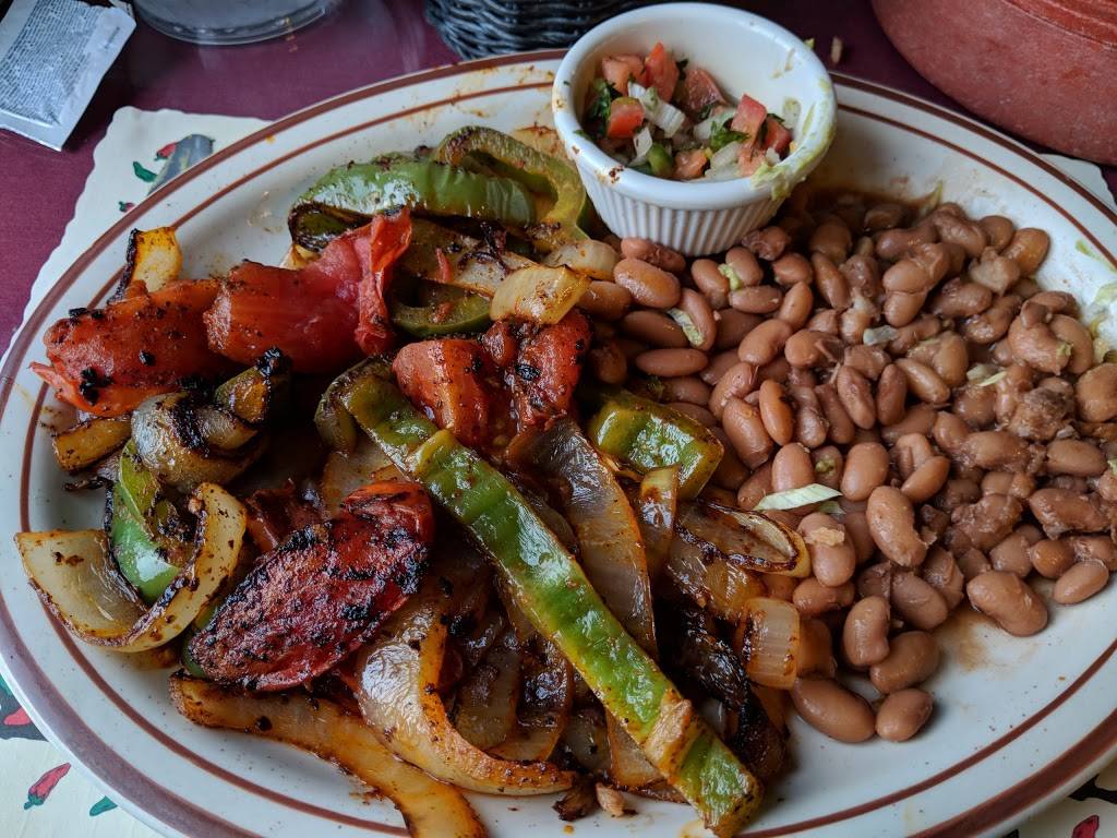 El Toro Bravo | restaurant | 10186 Donner Pass Rd, Truckee, CA 96161, USA | 5305873557 OR +1 530-587-3557