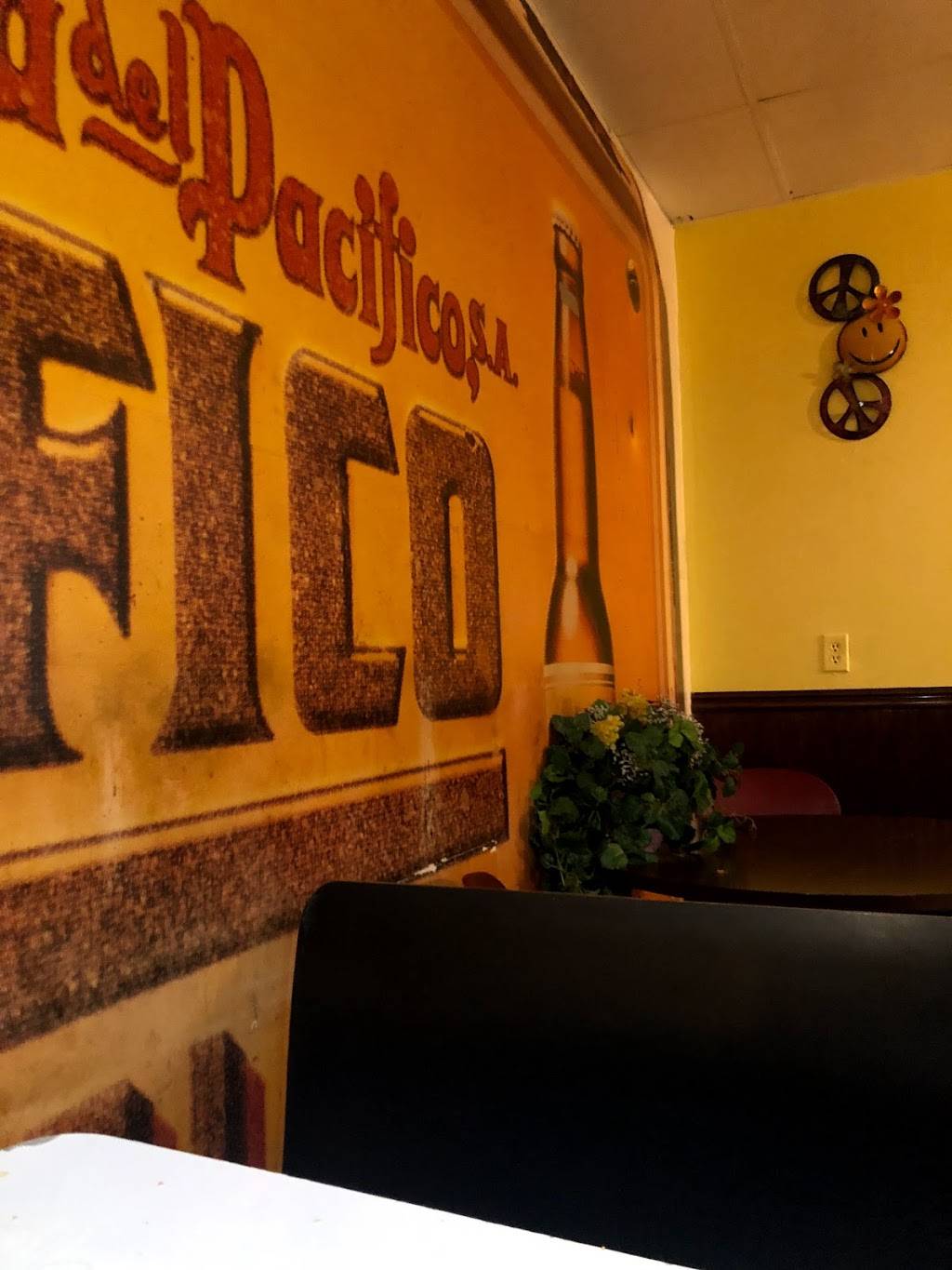 El Taco Feliz | restaurant | 4755 W Flamingo Rd, Las Vegas, NV 89103, USA | 7022476633 OR +1 702-247-6633