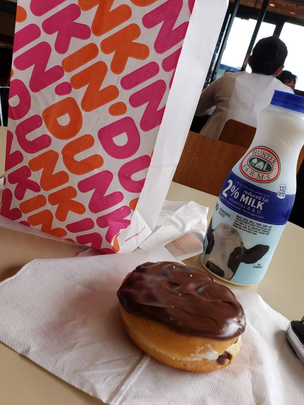 Dunkin | bakery | 2431 Gum Branch Rd, Jacksonville, NC 28540, USA | 9103539501 OR +1 910-353-9501