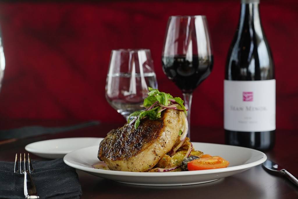 40 North Tap + Grille | night club | 520 W 3rd St, Grand Island, NE 68801, USA | 3083852140 OR +1 308-385-2140