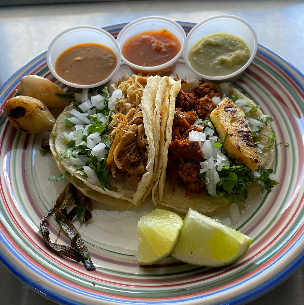 Taqueria Garnachitas | restaurant | 1005 Decatur Hwy, Gardendale, AL 35071, USA | 2055168686 OR +1 205-516-8686