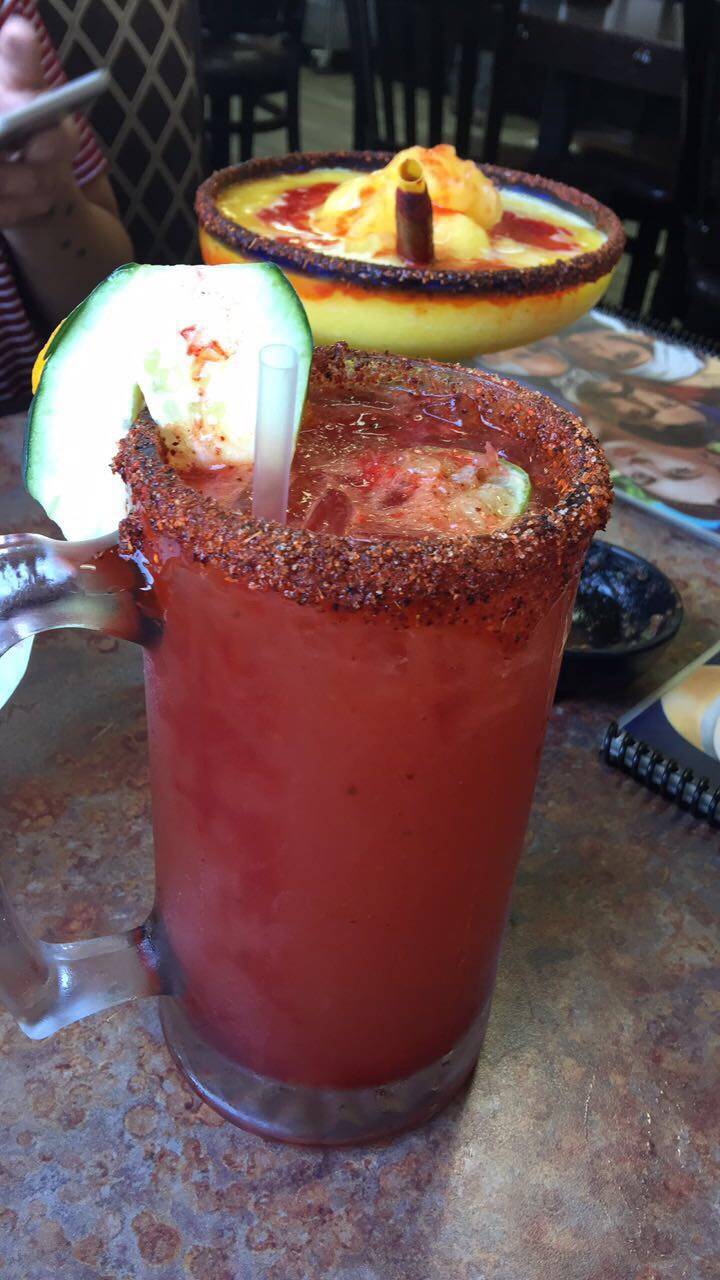 Paracho Mexican and Seafood Restaurant | restaurant | 8933 Limonite Ave, Riverside, CA 92509, USA | 9516857618 OR +1 951-685-7618