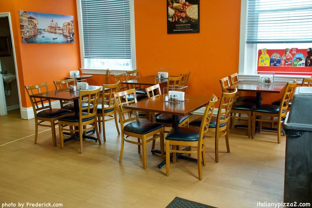 Italia New York Pizza 2 - Adamstown | restaurant | 5549 Mountville Rd, Adamstown, MD 21710, USA | 3018743600 OR +1 301-874-3600