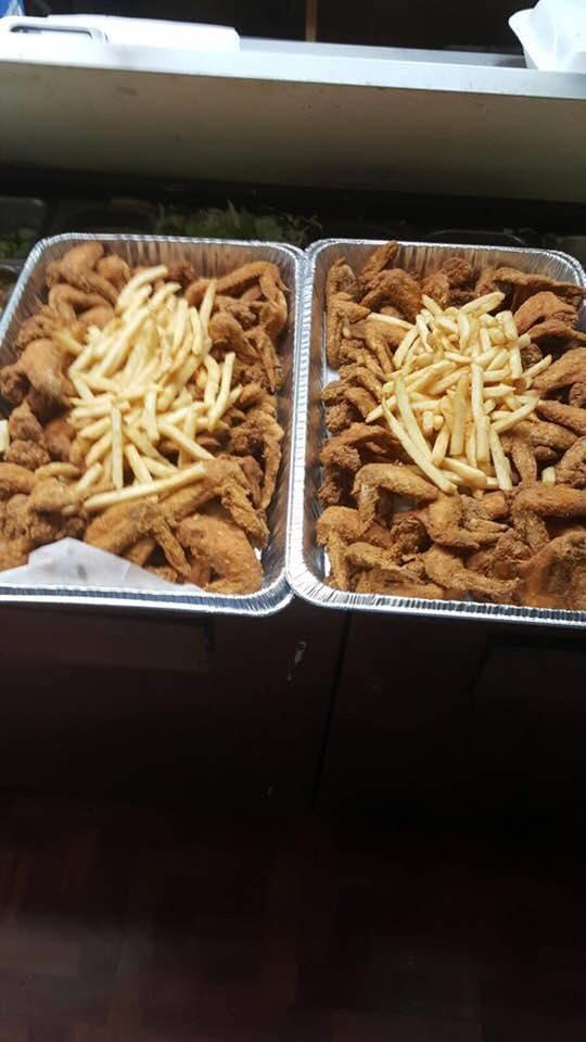 Goldy fish and chicken | restaurant | 3701 W 16th St, Chicago, IL 60623, USA | 8724445990 OR +1 872-444-5990