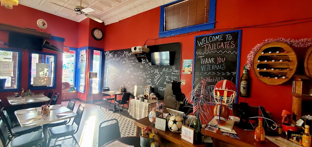 Tailgates Sports Bar and Grill | restaurant | 101 N Trenton St, Ruston, LA 71270, USA | 3185148410 OR +1 318-514-8410