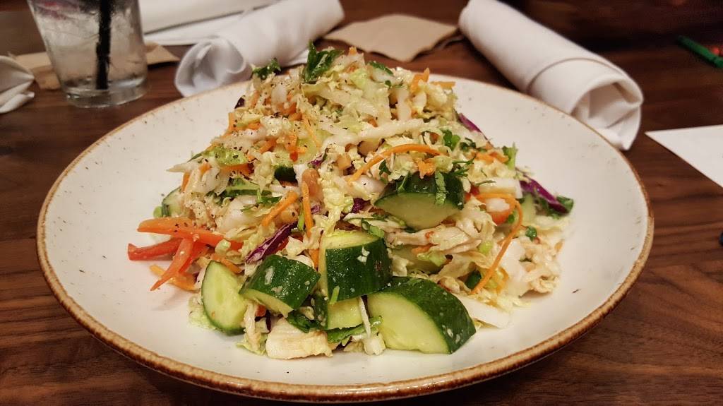 Lazy Dog | Restaurant & Bar | restaurant | 300 Palladio Pkwy, Folsom, CA 95630, USA | 9163784660 OR +1 916-378-4660