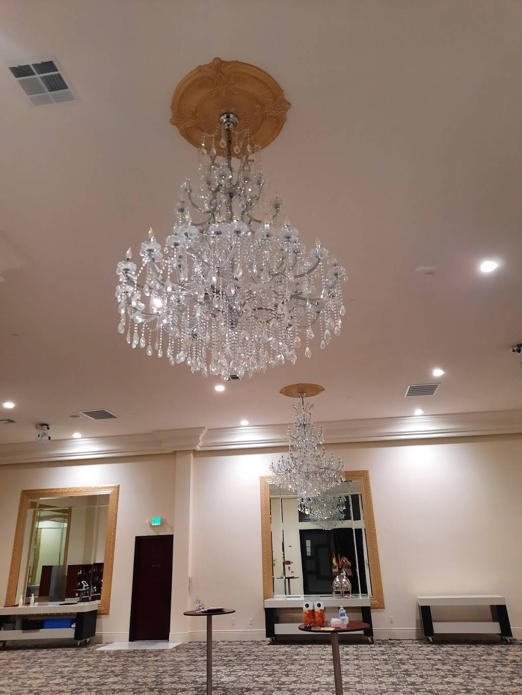 Banquet Indian Food and banquet hall | restaurant | 651 W Whittier Blvd, La Habra, CA 90631, USA | 6266183032 OR +1 626-618-3032