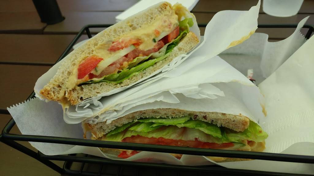 the deli downtown | restaurant | The Deli Downtown, 18 N Boyd St, Winter Garden, FL 34787, USA | 4073473873 OR +1 407-347-3873