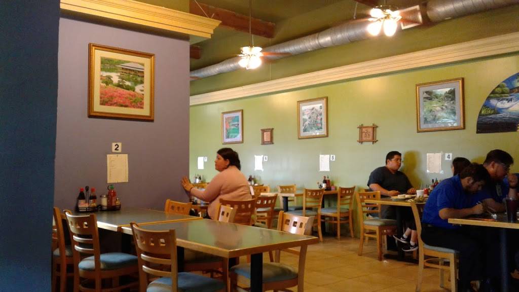 Simple Chinese | restaurant | 1815 N New Braunfels Ave, San Antonio, TX 78208, USA | 2102268158 OR +1 210-226-8158