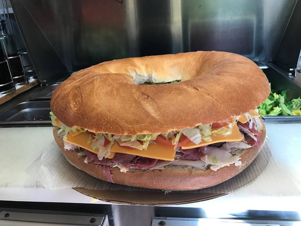 Francesca’s Pizzeria & Restaurant | restaurant | 201 Ward St, Montgomery, NY 12549, USA | 8454577770 OR +1 845-457-7770