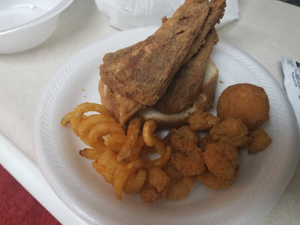 Bushs Fish & Chips | restaurant | 409 Main St, Graniteville, SC 29829, USA | 8036631073 OR +1 803-663-1073