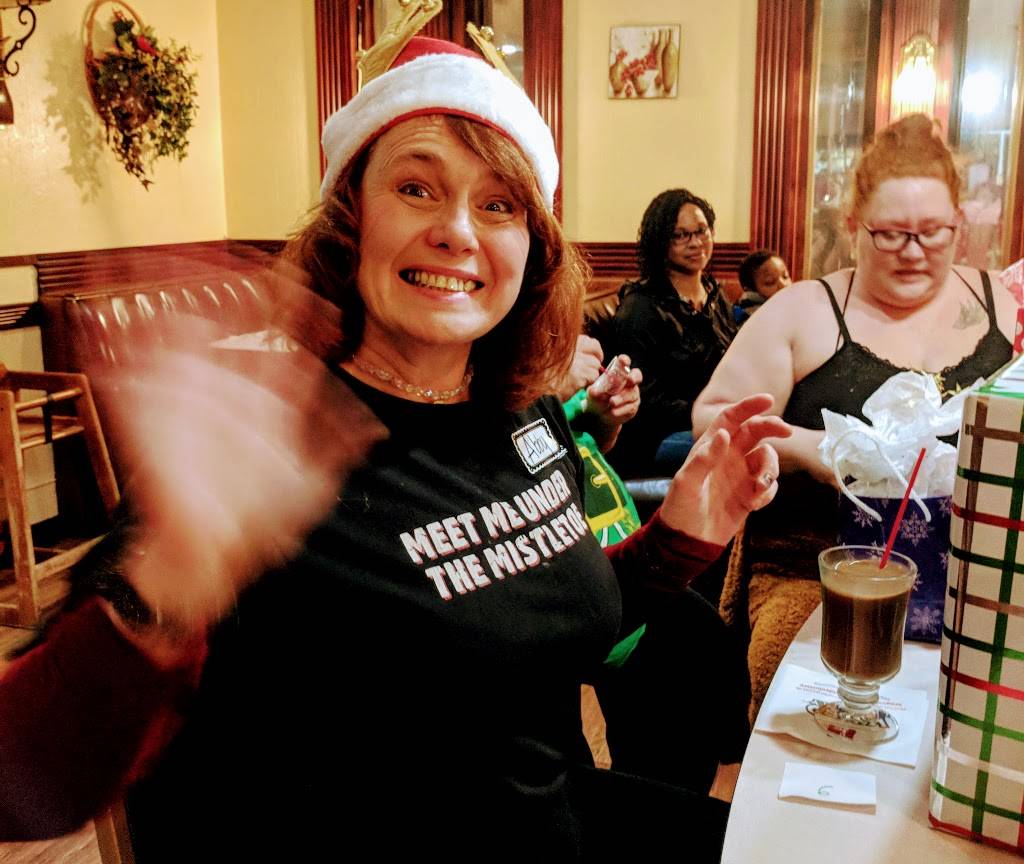 Lydias Restaurant | restaurant | 18330 E Burnside St, Portland, OR 97233, USA | 5036662516 OR +1 503-666-2516