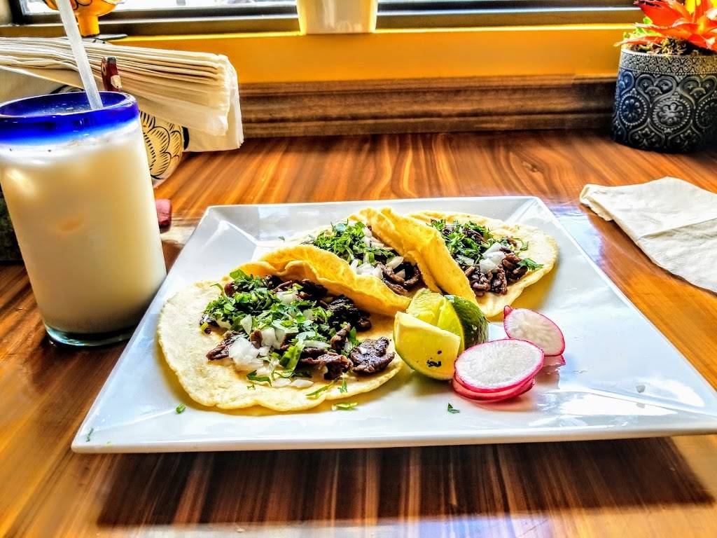 TACO INN | restaurant | 1495 St Nicholas Ave, New York, NY 10033, USA | 9173882823 OR +1 917-388-2823