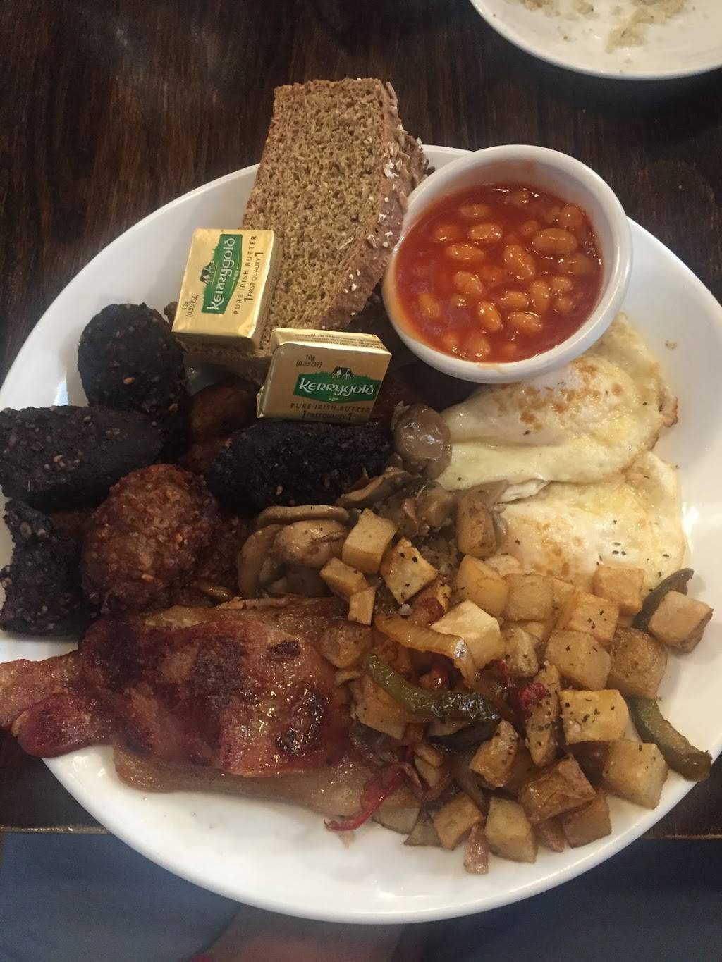 The Hearth | restaurant | 1901 Darby Rd, Havertown, PA 19083, USA | 4844543176 OR +1 484-454-3176