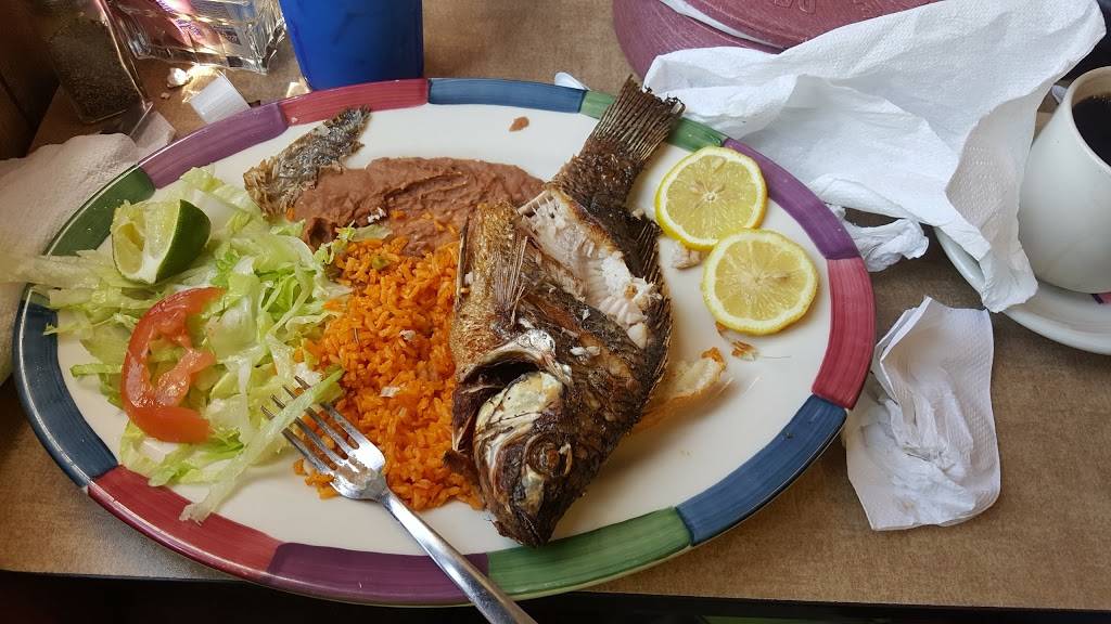 Los Paisanos | restaurant | 1446 N Main St, Fort Worth, TX 76164, USA | 8176258226 OR +1 817-625-8226