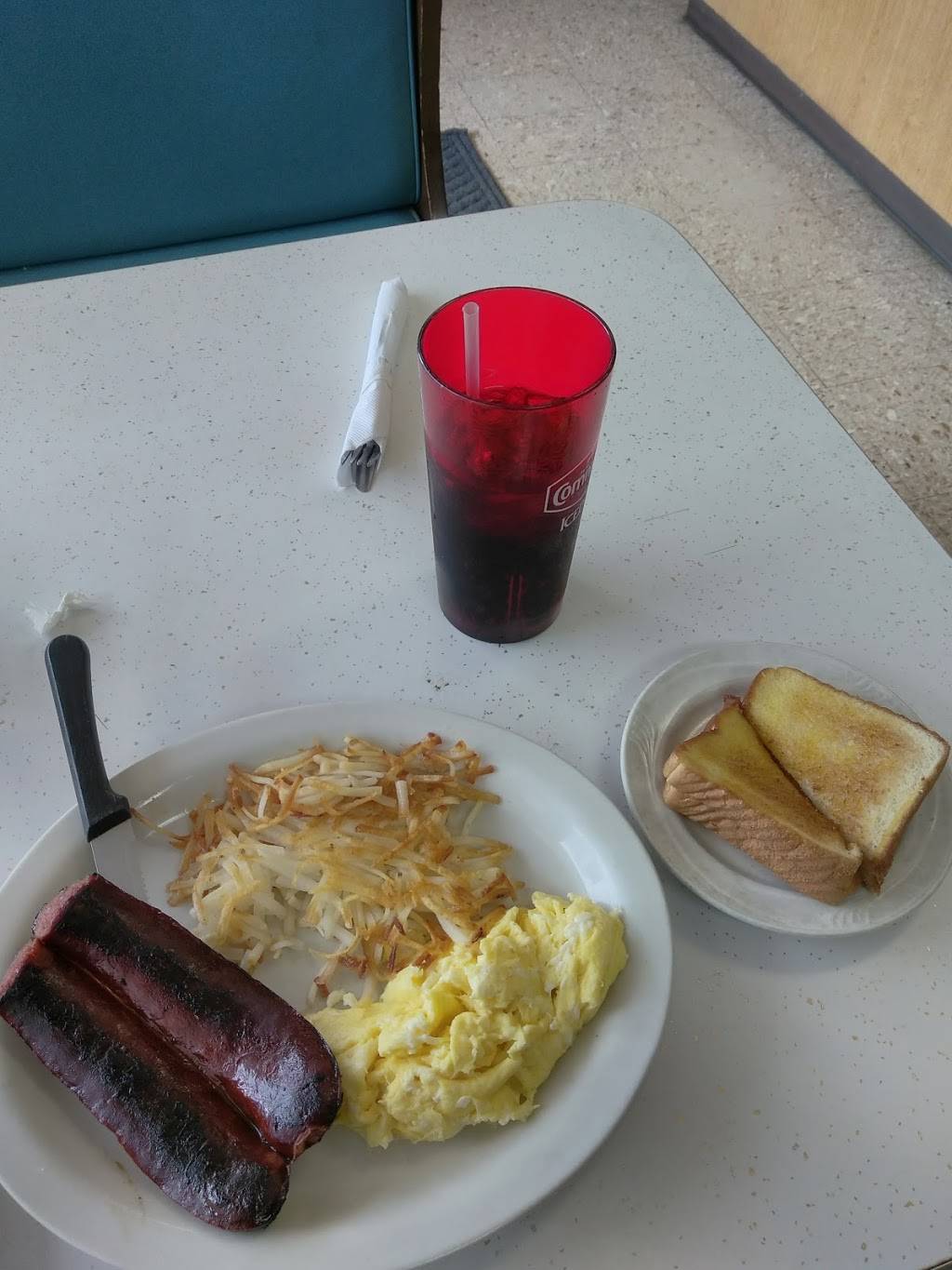 Shortys Cookin Country | restaurant | 603 S Belt Line Rd, Irving, TX 75060, USA | 9723131102 OR +1 972-313-1102