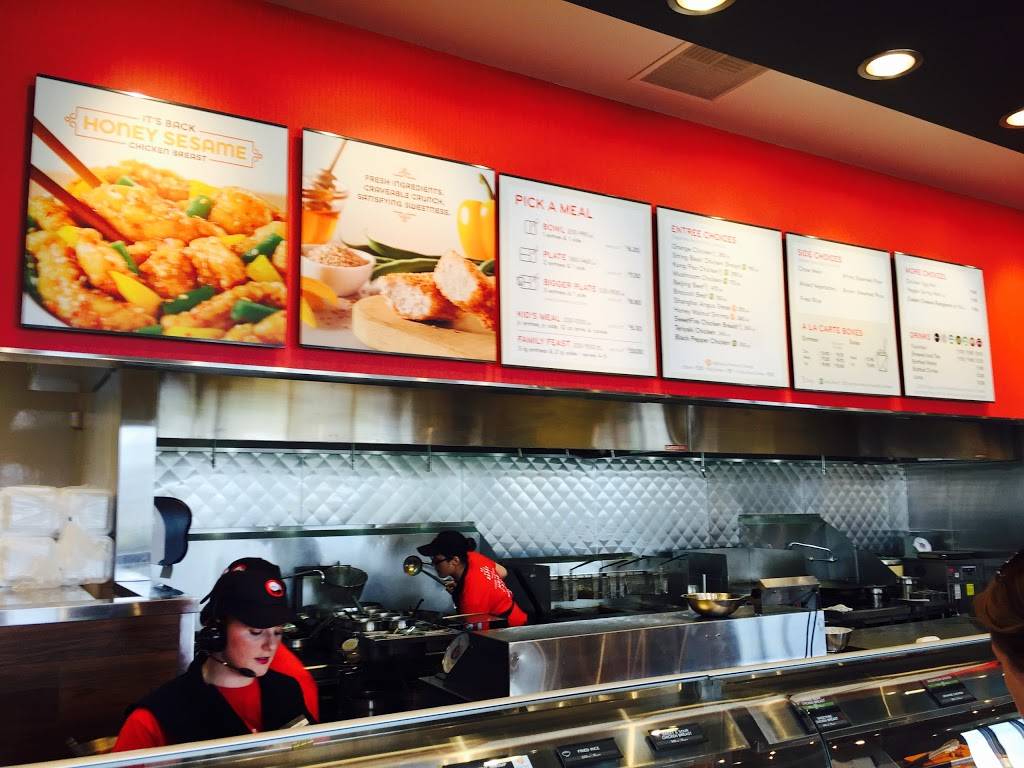 Panda Express | restaurant | 900 Brown Rd, Auburn Hills, MI 48326, USA | 2483933920 OR +1 248-393-3920