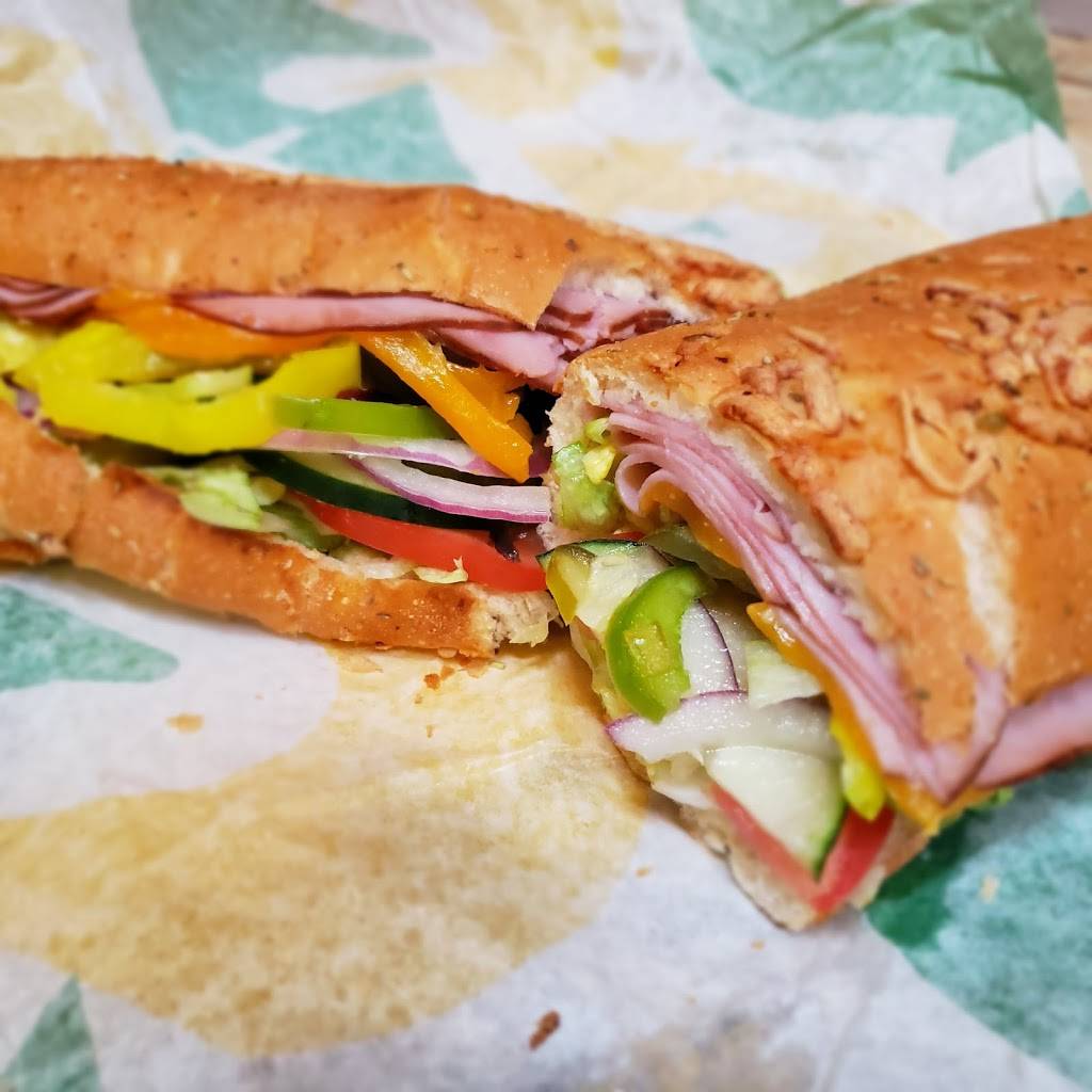 Subway | meal takeaway | 38950 Proctor Blvd, Sandy, OR 97055, USA | 5036684634 OR +1 503-668-4634