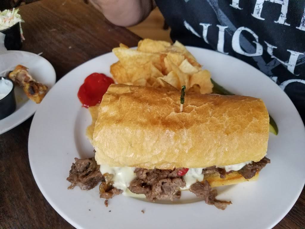 Sackets Harbor Brewing Company | restaurant | 212 W Main St, Sackets Harbor, NY 13685, USA | 3156462739 OR +1 315-646-2739