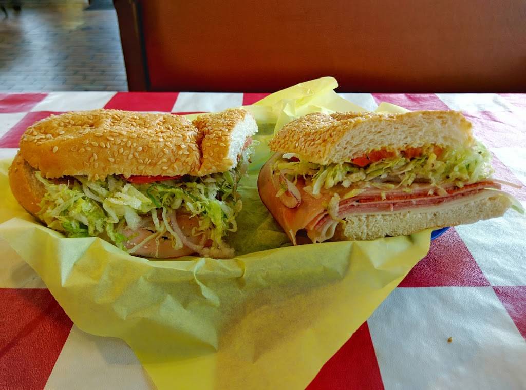 Dinos Subs | restaurant | 2221 S Collins St, Arlington, TX 76010, USA | 8172741140 OR +1 817-274-1140