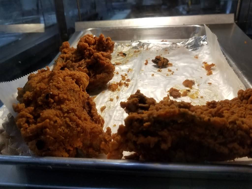 King Palace Gyro And Fried Chicken | restaurant | 1961 Flatbush Ave, Brooklyn, NY 11234, USA | 7189756803 OR +1 718-975-6803