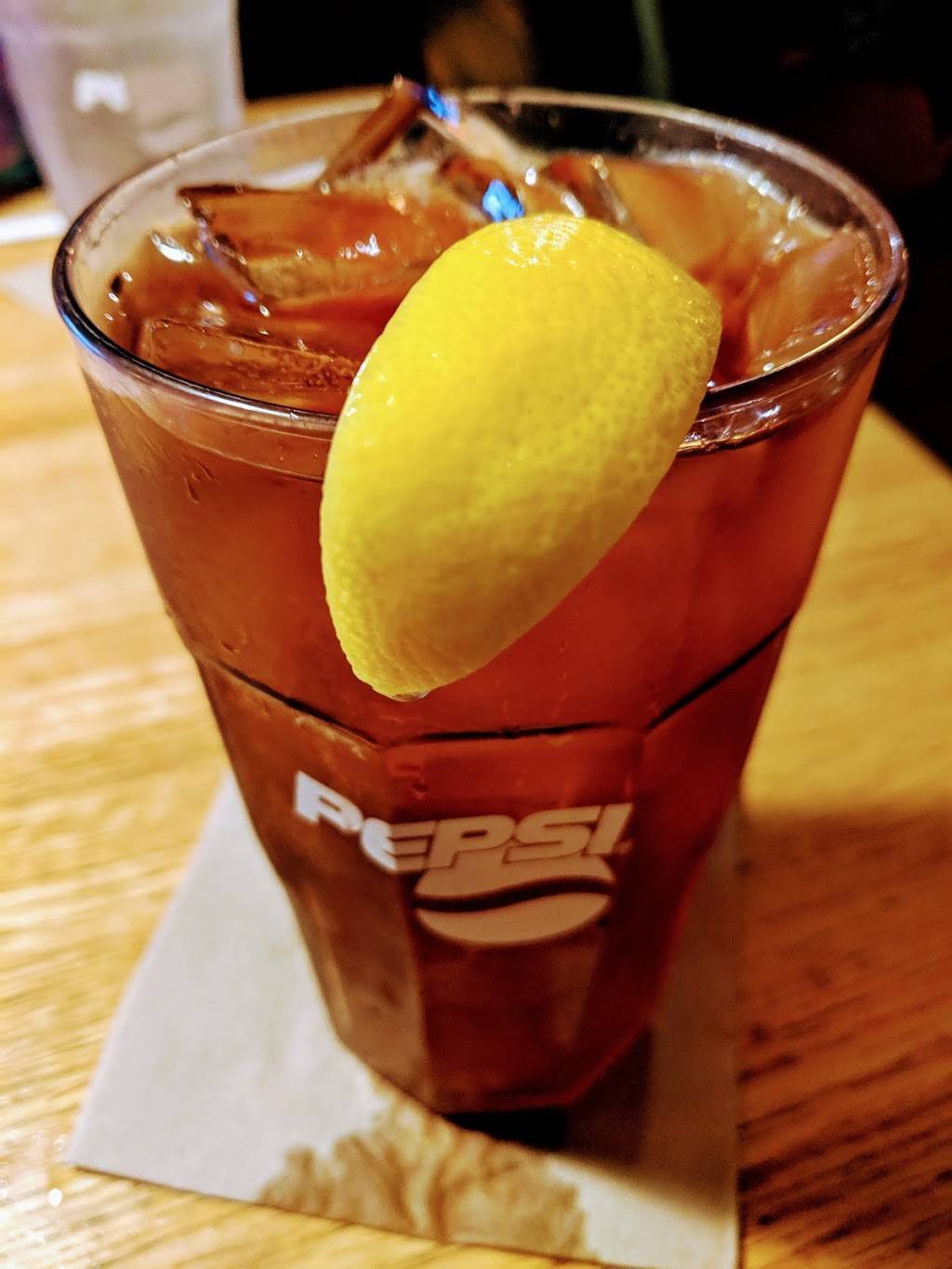 Applebees Grill + Bar | restaurant | 36475 Warren Rd, Westland, MI 48185, USA | 7344677215 OR +1 734-467-7215