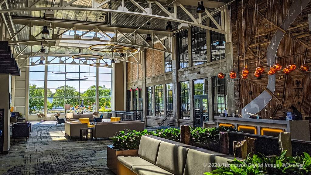 Embassy Suites by Hilton Rockford Riverfront | restaurant | 416 S Main St, Rockford, IL 61101, USA | 8156687878 OR +1 815-668-7878