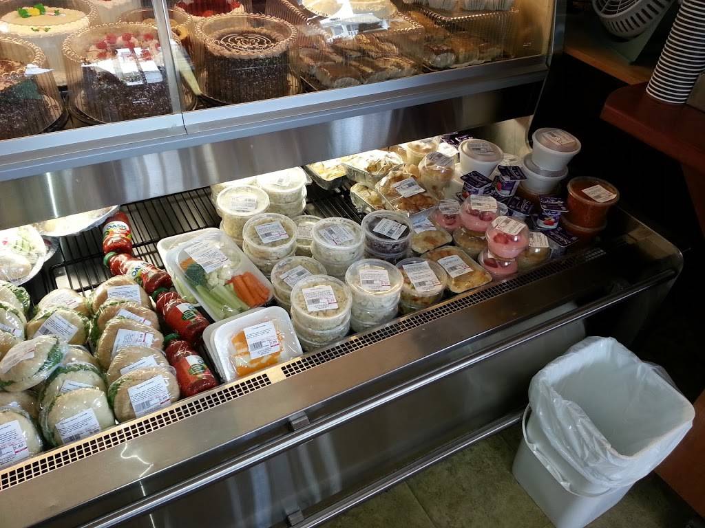 PTite Maison (La) | restaurant | 144 Rue Notre Dame, Maniwaki, QC J9E 2J2, Canada | 8194496290 OR +1 819-449-6290