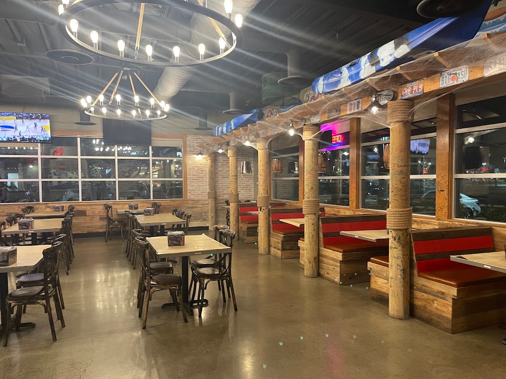 Cajun Crackn | restaurant | 275 Ranch Dr, Milpitas, CA 95035, USA | 4084716765 OR +1 408-471-6765